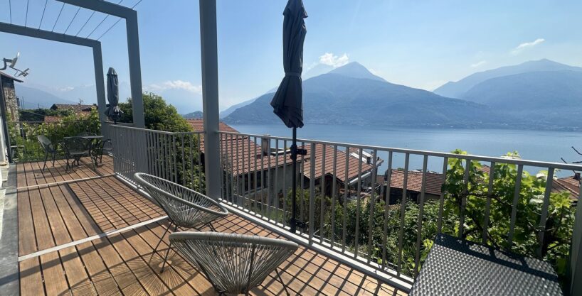 Appartamento Pianello del Lario con Terrazzi Vista Lago