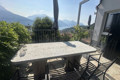 Appartamento Pianello del Lario con Terrazzi Vista Lago