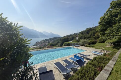 Appartamento Pianello del Lario con Terrazzi Vista Lago