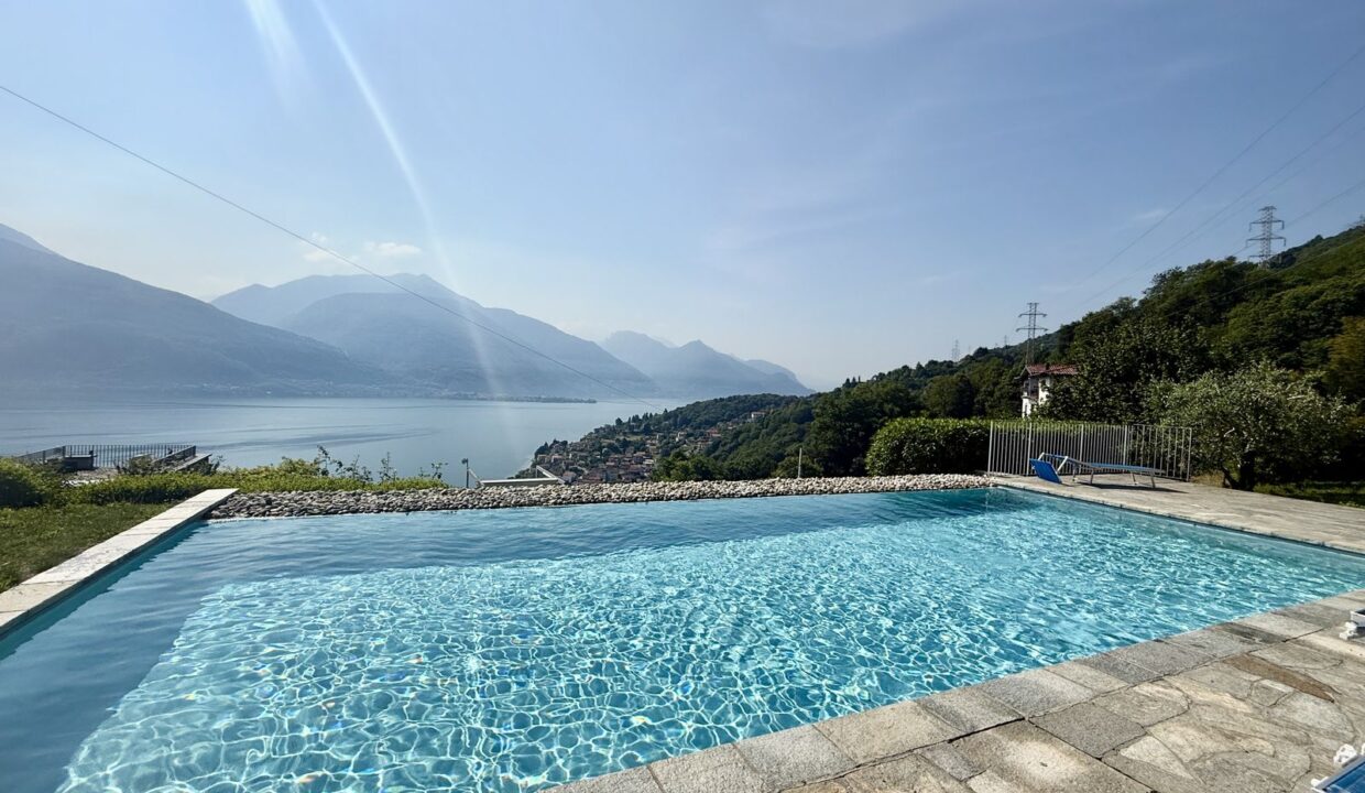 Appartamento Pianello del Lario con Terrazzi Vista Lago