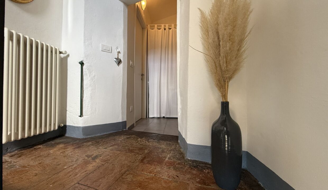 CASA Vercana Lago Como Rif.C080 -12-05-2026 alle 16-10-21 52_rid