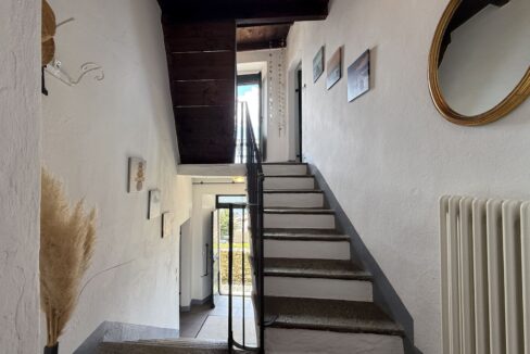 Casale Restaurato Vercana Vista Lago di Como