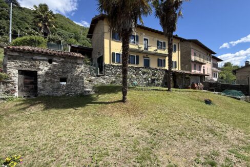 Casale Restaurato Vercana Vista Lago di Como