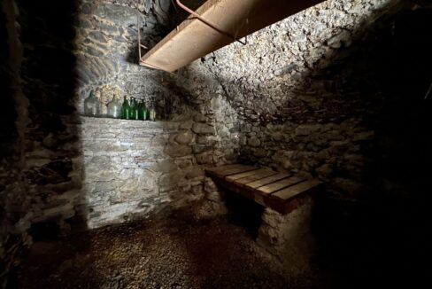 Valtellina Caratteristica Casa in Pietra nel Borgo Storico di Cino
