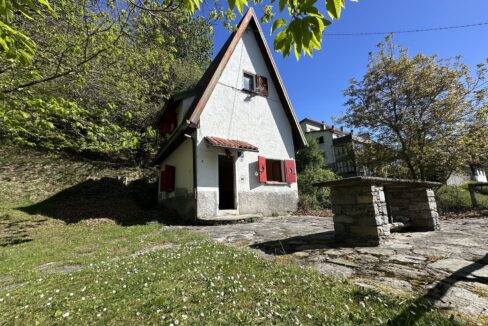 Casa con Giardino Gravedona ed Uniti