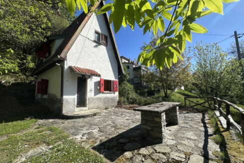 Casa con Giardino Gravedona ed Uniti