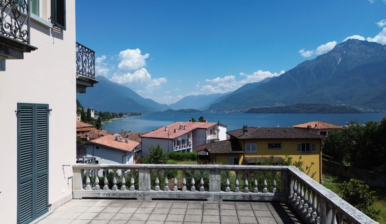 Hotel Lago Como Gravedona ed Uniti con Piscina