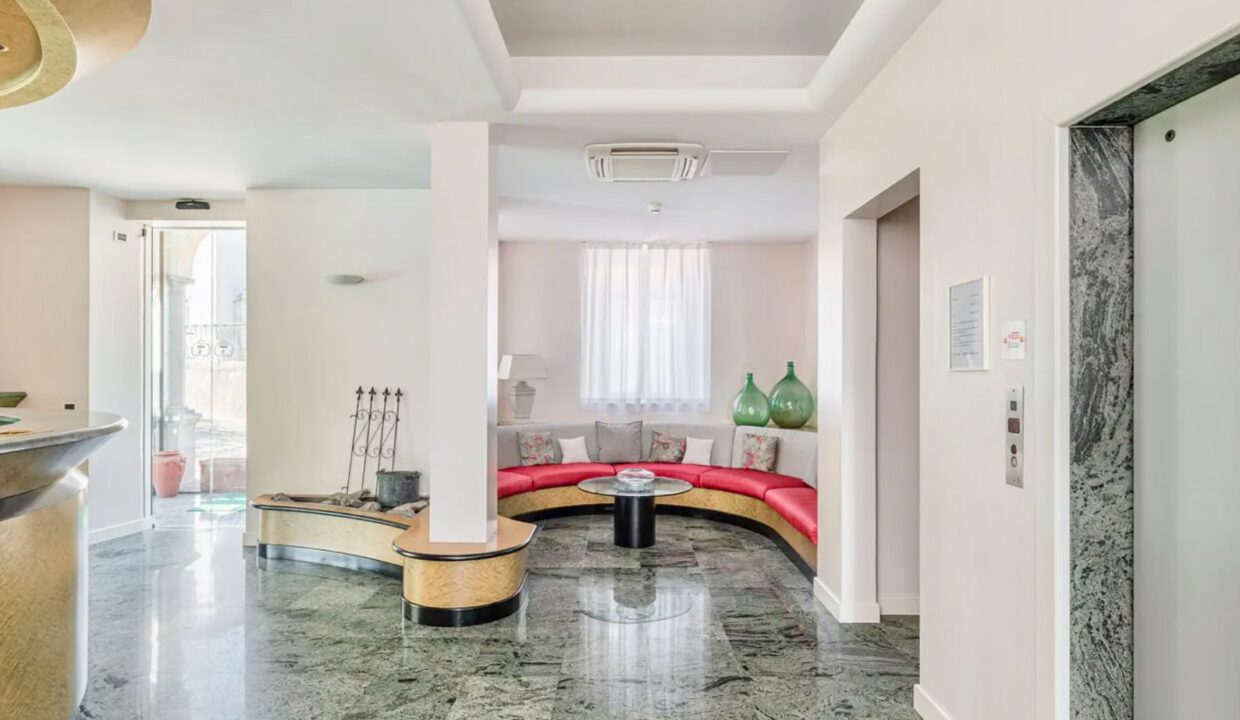 Hotel Lago Como Gravedona ed Uniti con Piscina