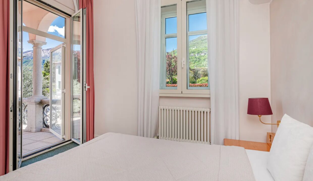 Hotel Lago Como Gravedona ed Uniti con Piscina