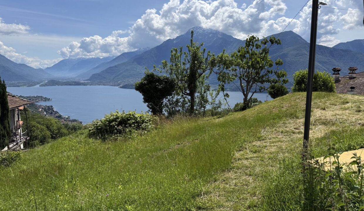 Casa Indipendente Gravedona ed Uniti Lago Como