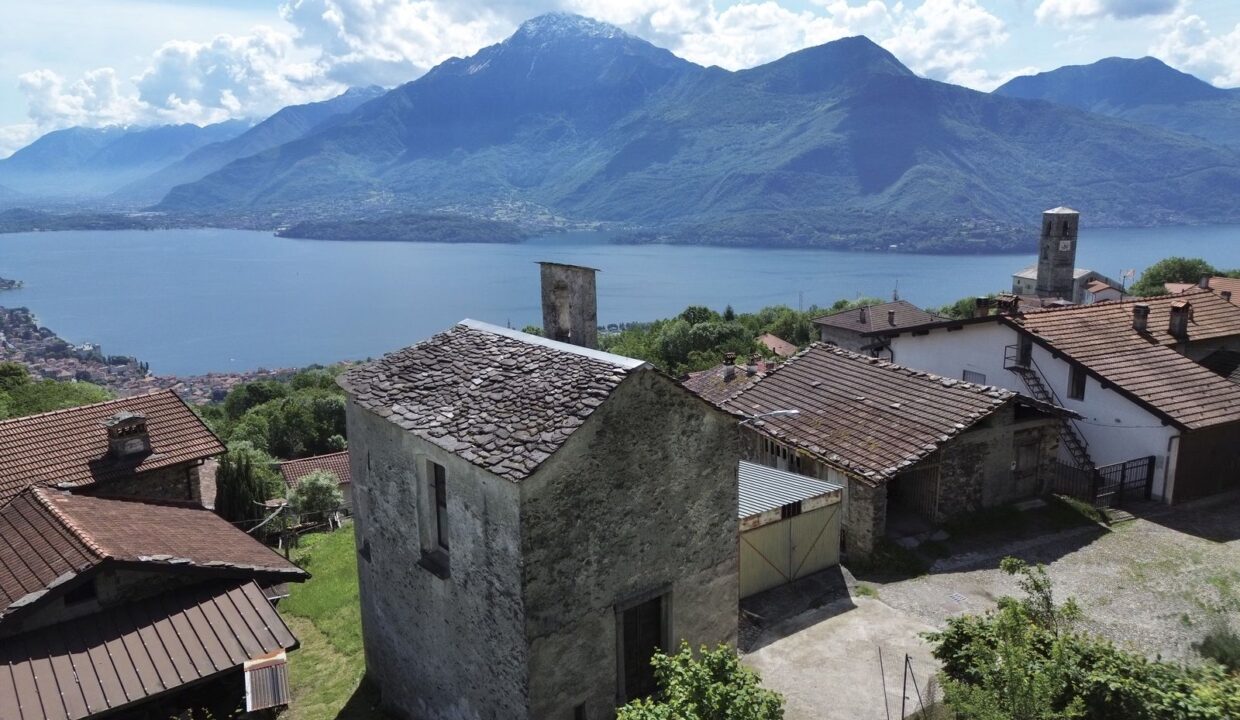 Casa Indipendente Gravedona ed Uniti Lago Como