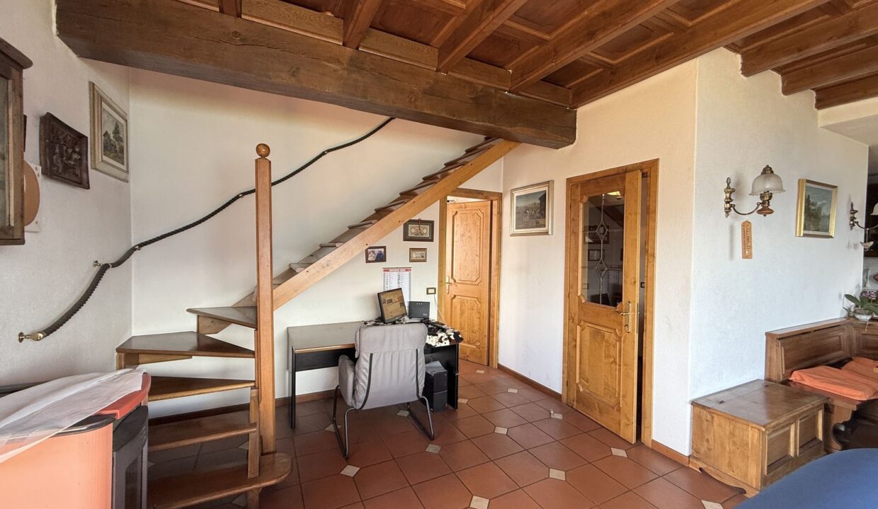 Villa Indipendente Stazzona con Vista Lago