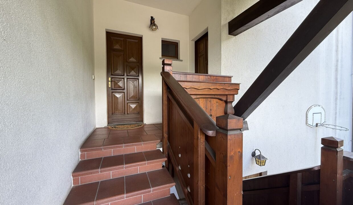 Villa Indipendente Stazzona con Vista Lago