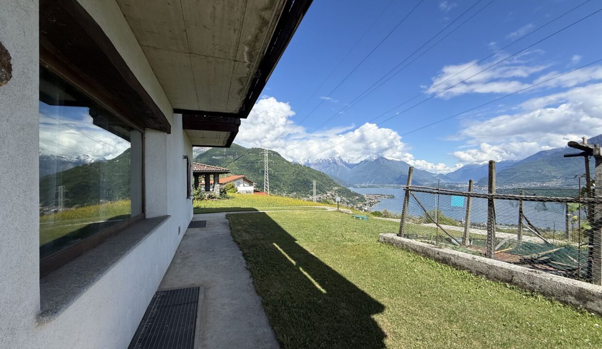 Villa Indipendente Stazzona con Vista Lago
