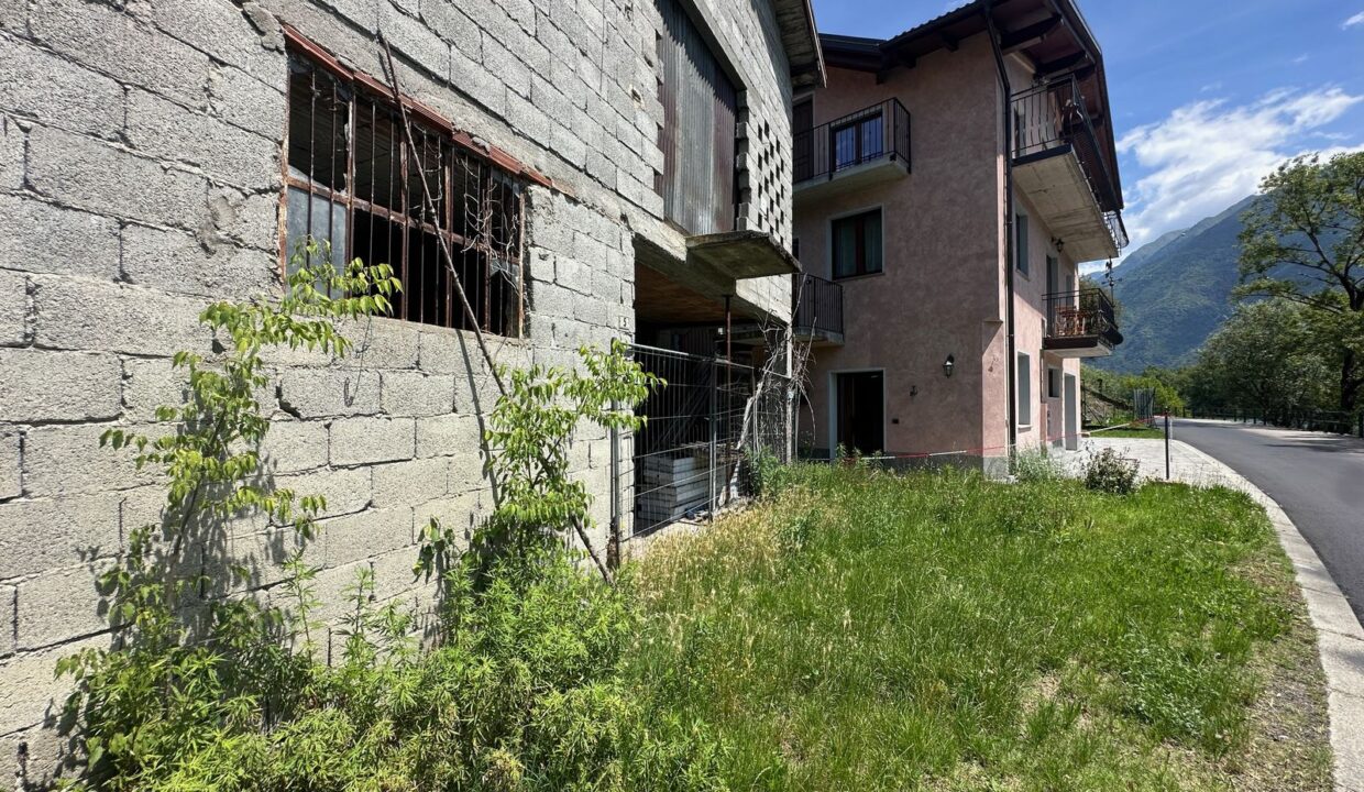 Casa Indipendente da Ristrutturare Sorico