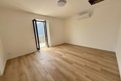 MA070 Lenno