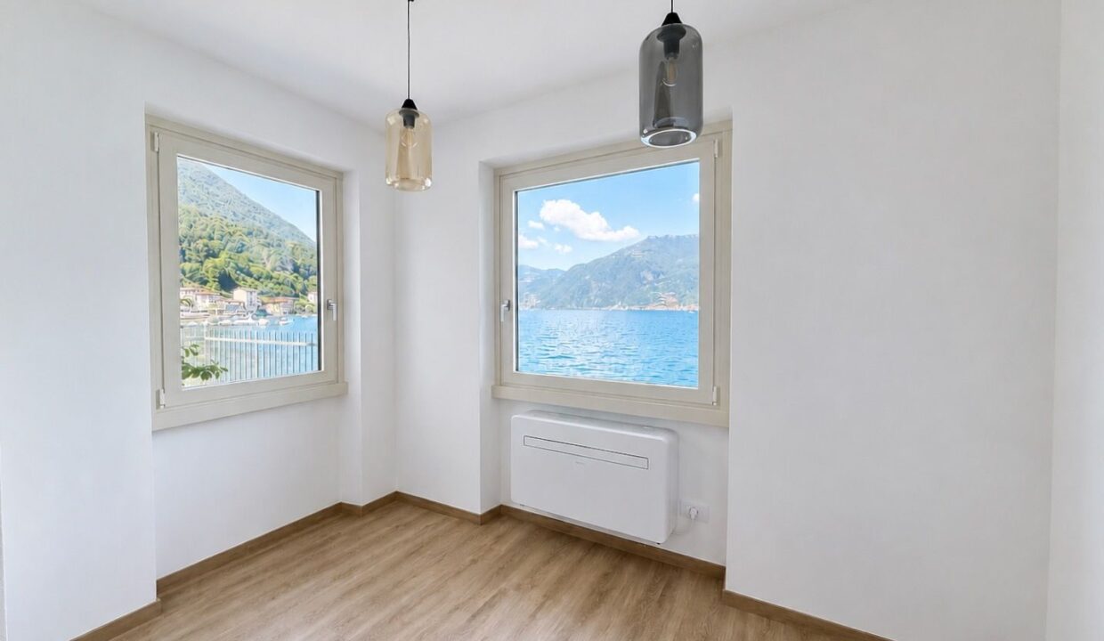 Casa Fronte Lago Como Lezzeno con Giardino