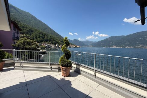 Casa Fronte Lago Como Lezzeno con Giardino