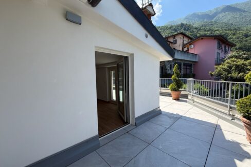 Casa Fronte Lago Como Lezzeno con Giardino