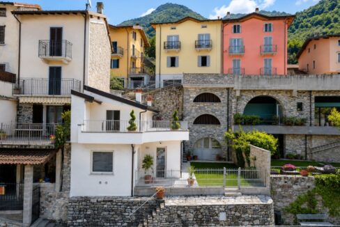 Casa Fronte Lago Como Lezzeno con Giardino