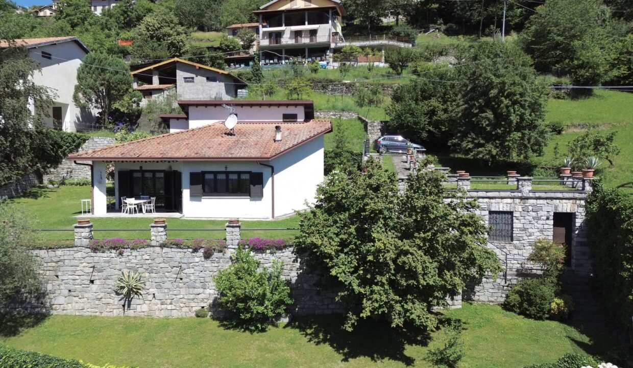 Villa Indipendente con Giardino Vista Lago Montemezzo