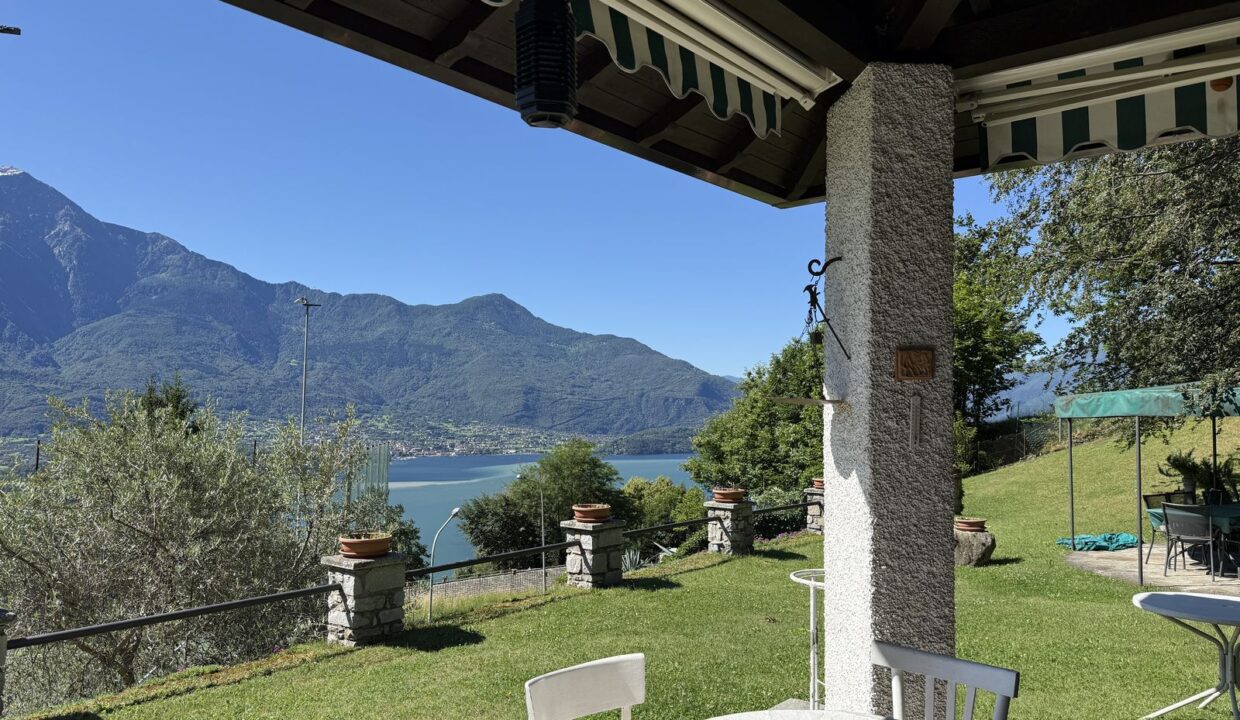 Villa Indipendente con Giardino Vista Lago Montemezzo