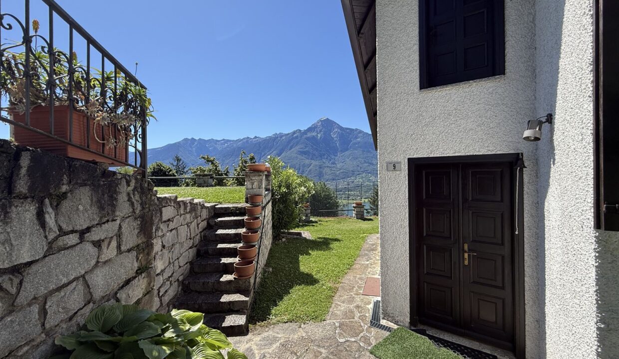 Villa Indipendente con Giardino Vista Lago Montemezzo