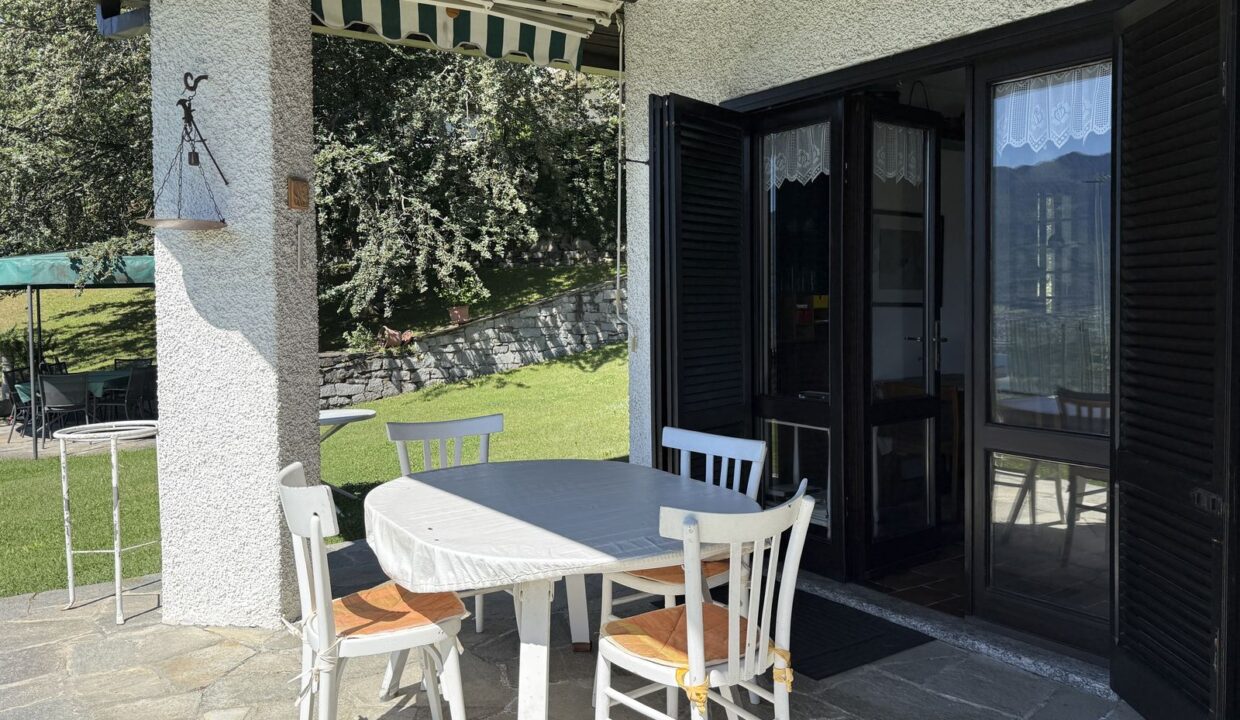 Villa Indipendente con Giardino Vista Lago Montemezzo