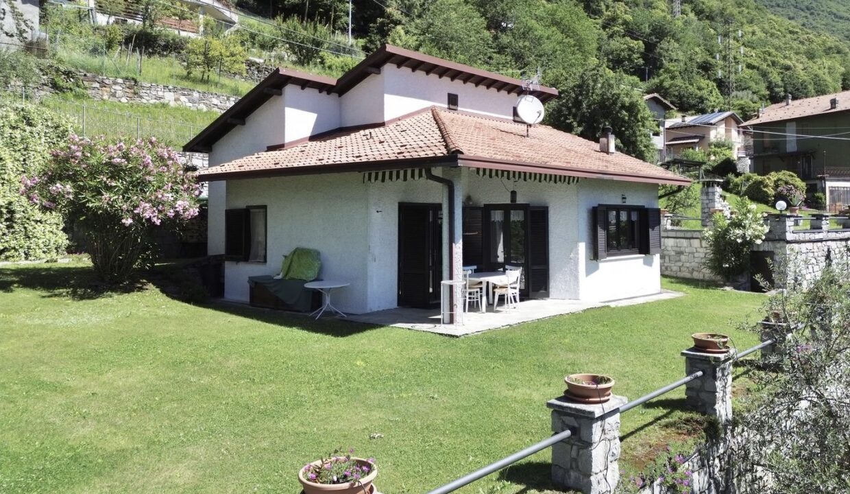 Villa Indipendente con Giardino Vista Lago Montemezzo