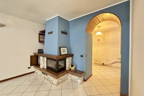 Appartamento con Garage Gravedona ed Uniti Collinare