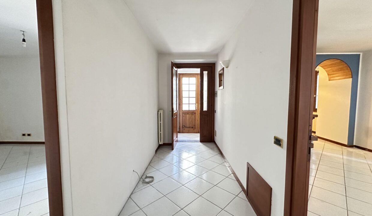 Appartamento con Garage Gravedona ed Uniti Collinare
