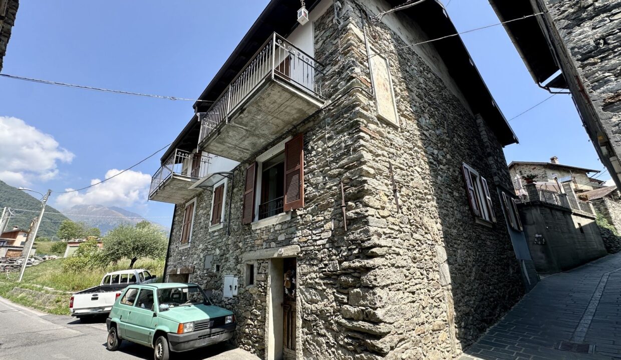 Appartamento con Garage Gravedona ed Uniti Collinare