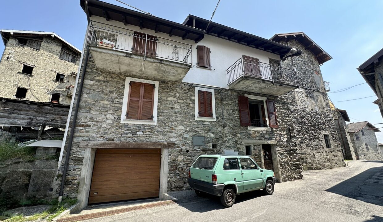 Appartamento con Garage Gravedona ed Uniti Collinare