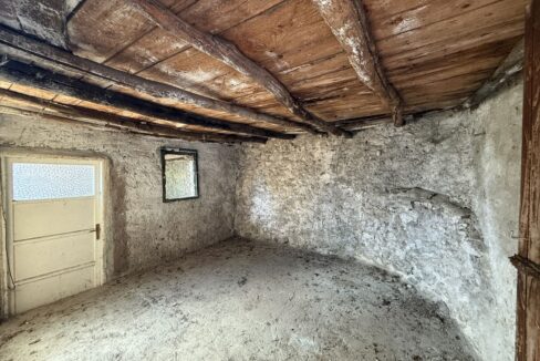 Casa Indipendente Dongo con Giardino