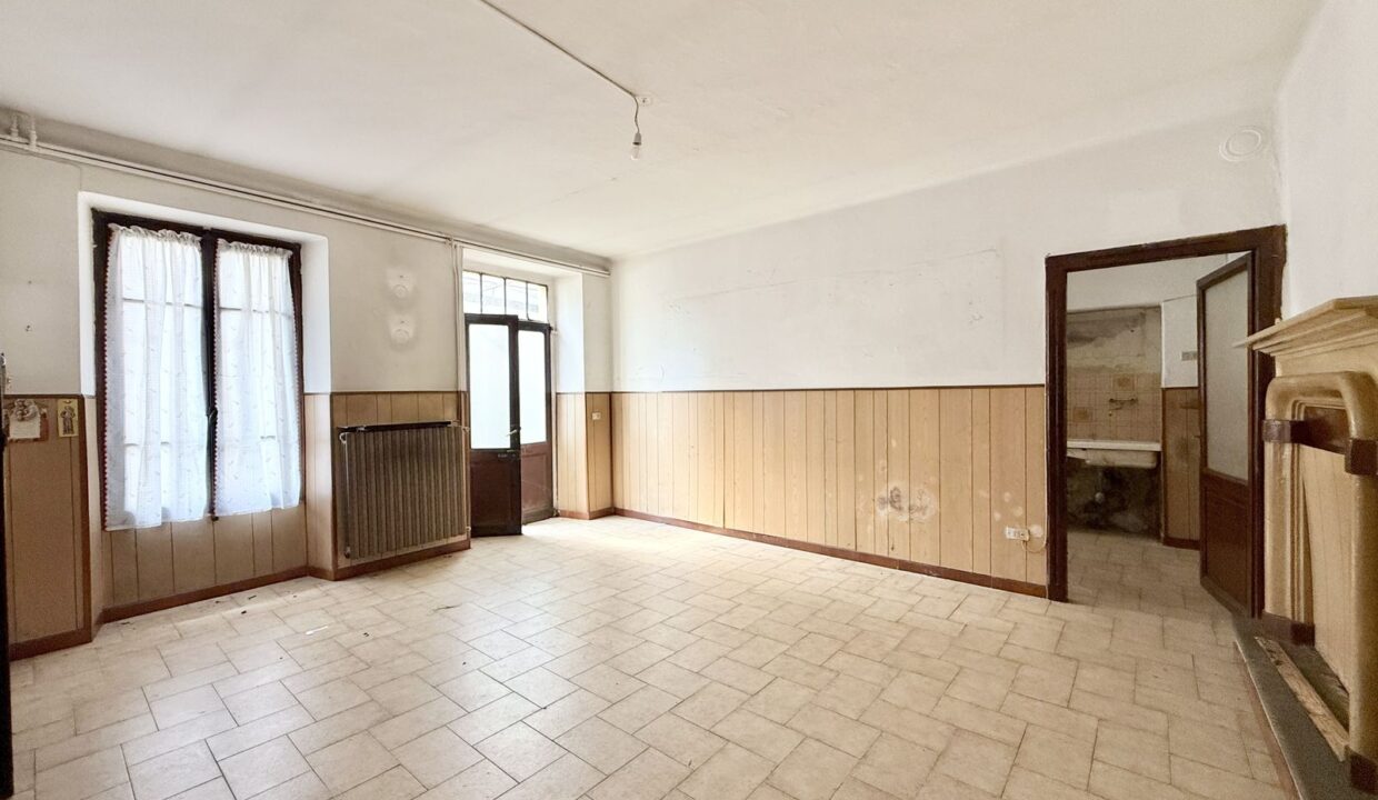 CASA con Giardino Lago Como RIf.C028 -02-07-2026 alle 15-43-40 29_rid