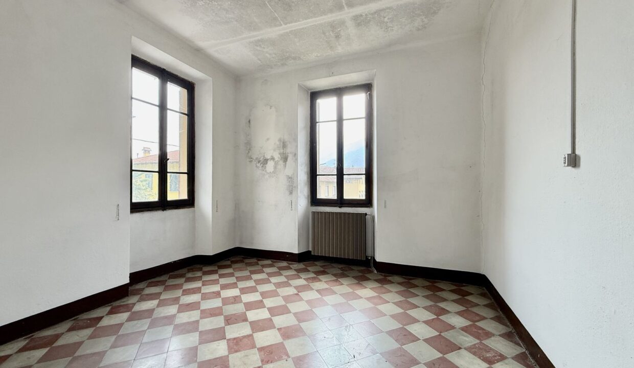 CASA con Giardino Lago Como RIf.C028 -02-07-2026 alle 15-43-40 42_rid