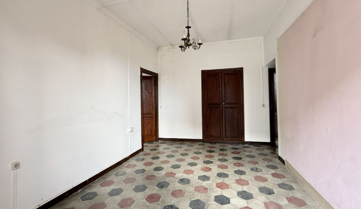 CASA con Giardino Lago Como RIf.C028 -02-07-2026 alle 15-43-40 46_rid