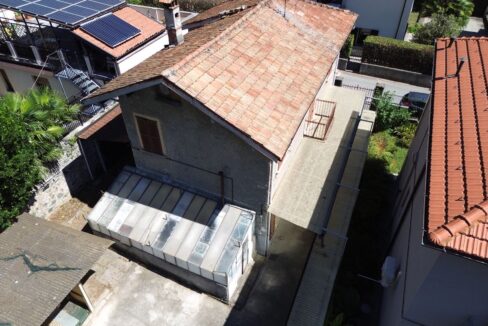 Casa Indipendente Dongo con Giardino