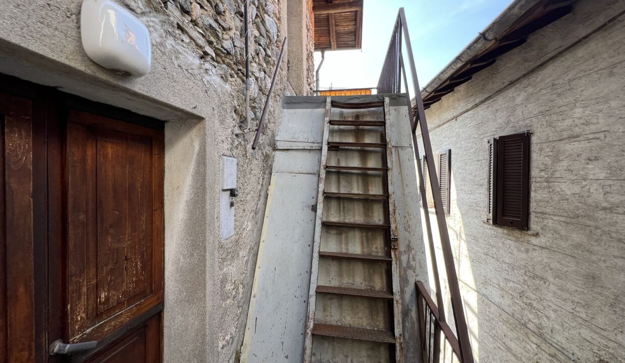 Appartamento Vercana Lago Como