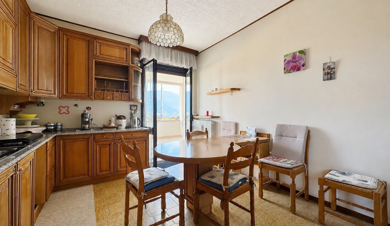 Appartamento Dongo Lago Como Rif.A017 - 05-08-2026 alle 16-54-33 24_rid