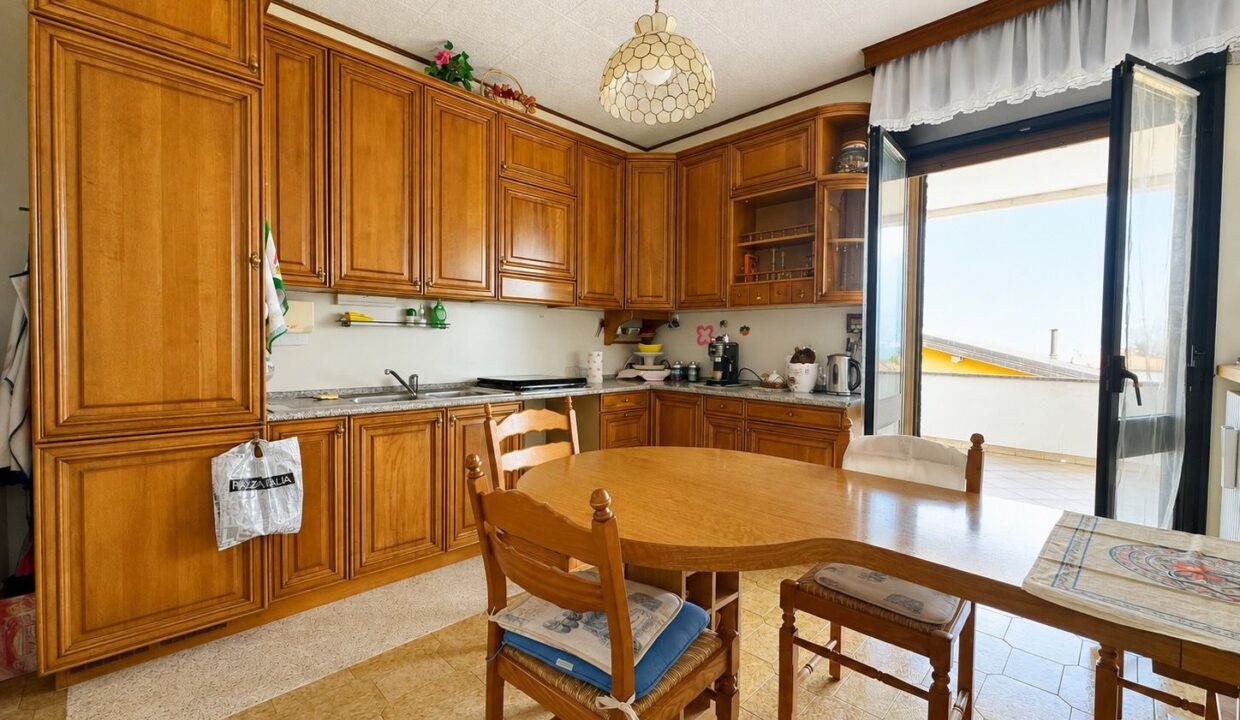 Appartamento Dongo con Terrazzo Vista Lago