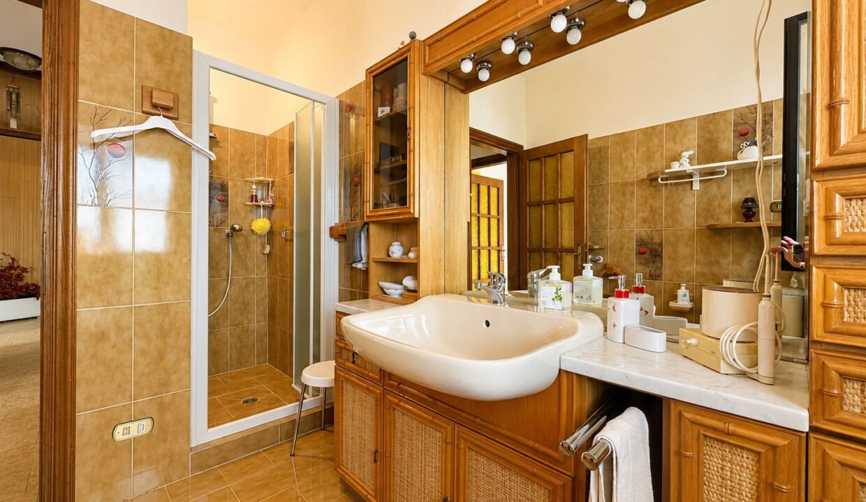 Appartamento Dongo con Terrazzo Vista Lago