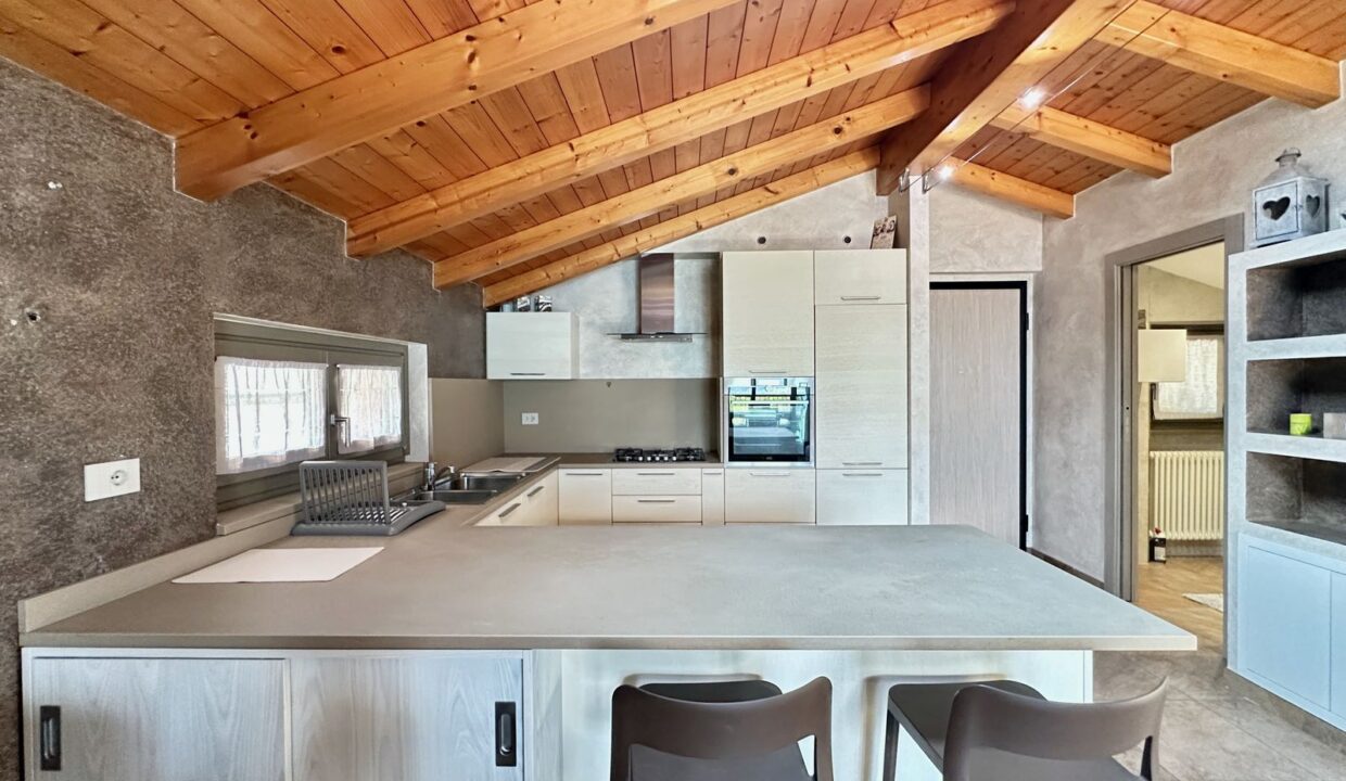 Appartamento Musso Vista Lago con Terrazzi e Garage