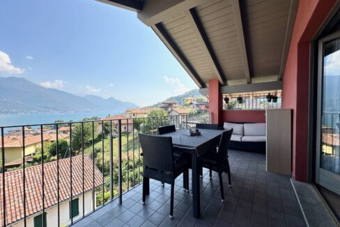 Appartamento Musso Vista Lago con Terrazzi e Garage