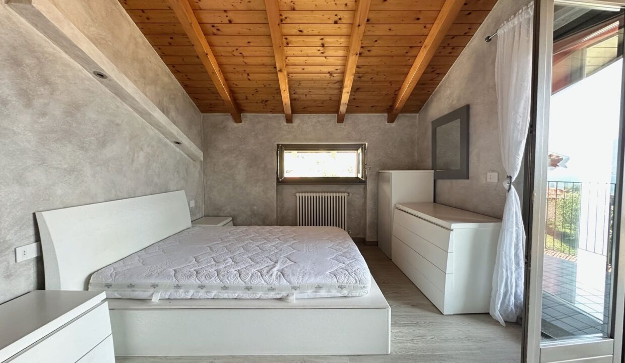 Appartamento Musso Vista Lago con Terrazzi e Garage
