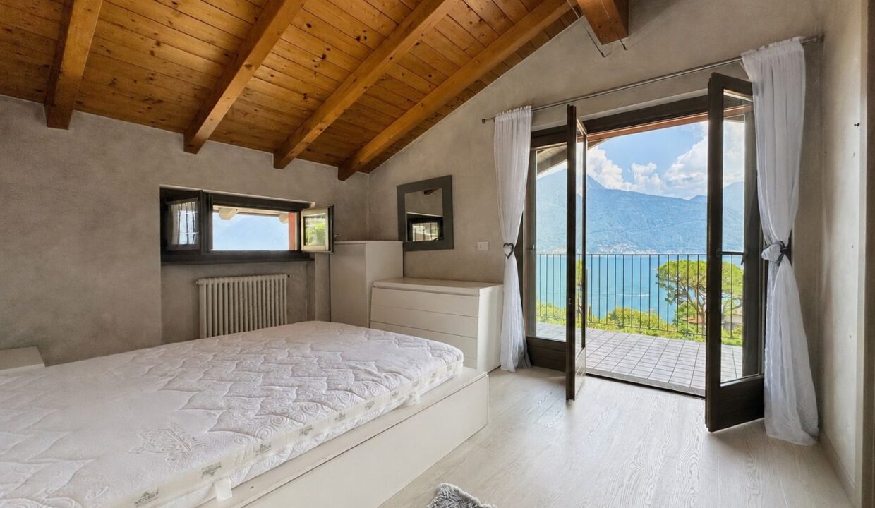 Appartamento Musso Vista Lago con Terrazzi e Garage