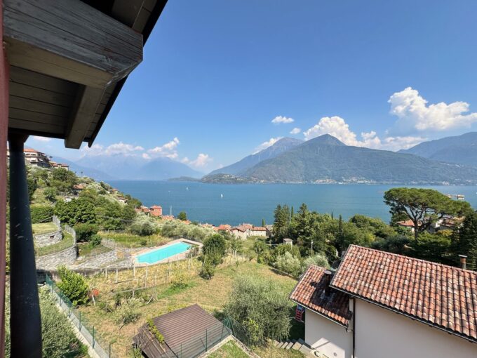 Appartamento Musso Vista Lago con Terrazzi e Garage