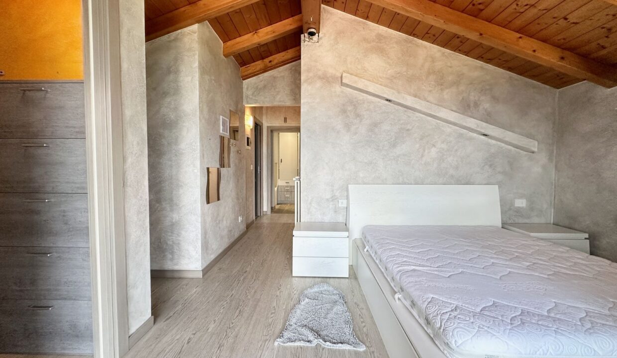Appartamento Musso Vista Lago con Terrazzi e Garage