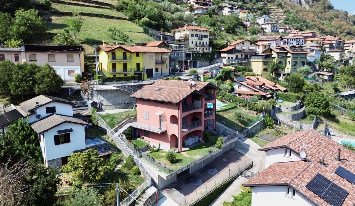 Appartamento Musso Vista Lago con Terrazzi e Garage