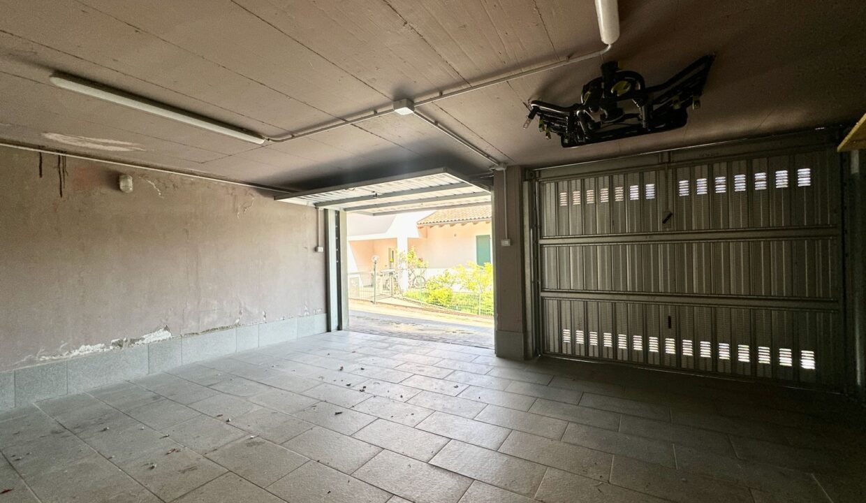 Appartamento Musso Vista Lago con Terrazzi e Garage